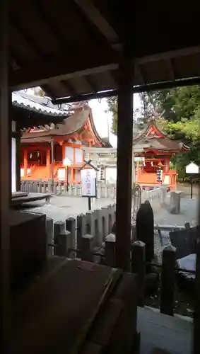 泉穴師神社の本殿・本堂