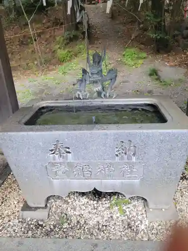 貴船神社の手水