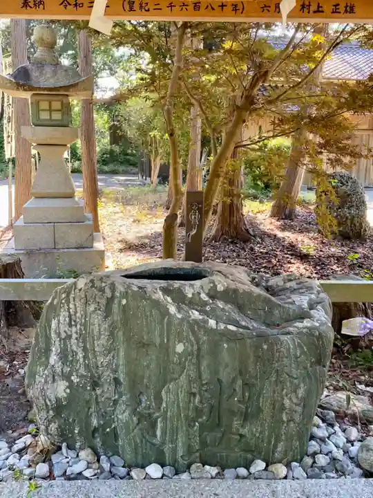 冨具神社の手水舎