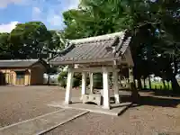 神明社の手水舎