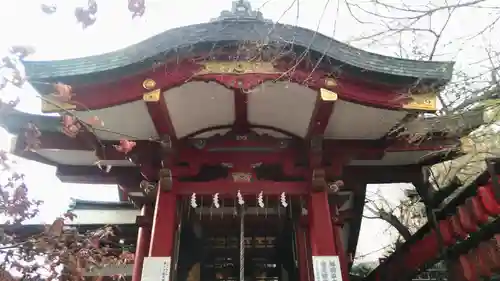 市谷亀岡八幡宮の末社・摂社
