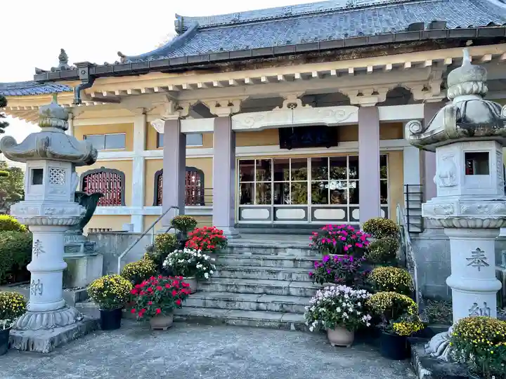 総世寺の本殿・本堂