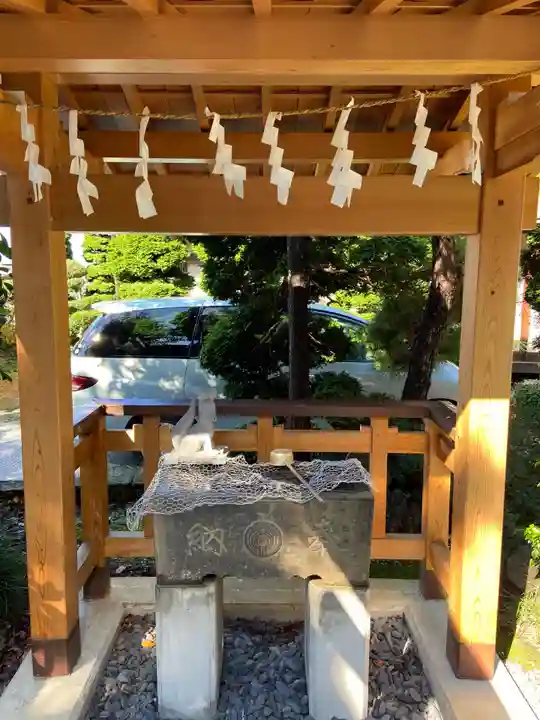 天明稲荷神社の手水舎