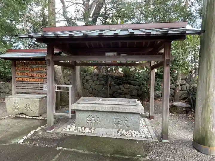 日保見山八幡宮の{uncategorized: "未分類", other: "その他", undefined: "問題あり", building: "その他建物", grave: "お墓", sacred_gate: "鳥居", guardian: "狛犬", statue: "像", buddha: "仏像", history: "歴史", nature: "自然", garden: "庭園", animal: "動物", pagoda: "塔", temizu: "手水舎", mountain_gate: "山門・神門", sanctuary: "本殿・本堂", subordinate: "末社・摂社", art: "芸術", scenery: "景色", jizo: "地蔵", ema: "絵馬", goshuin: "御朱印", omikuji: "おみくじ", items: "授与品その他", amulet: "お守り", goshuincho: "御朱印帳", eats: "食事", festival: "お祭り", votive_dance: "神楽", shichigosan: "七五三参", wedding: "結婚式", experience: "体験その他", initially: "初詣", around: "周辺", anti_infection: "感染症対策"}