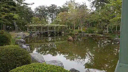 白山神社の庭園