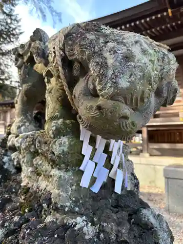 御霊神社の狛犬