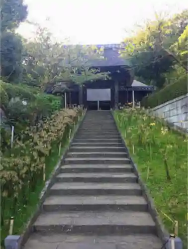 横浜　西方寺の山門・神門