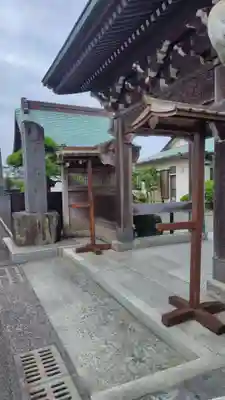 蓮窓寺(静岡県)