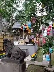 高円寺氷川神社の狛犬