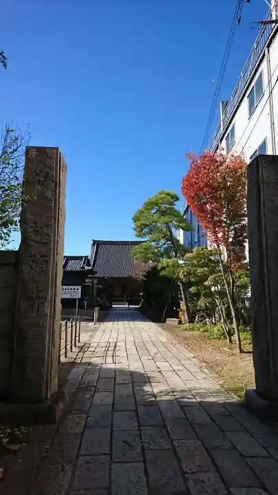 超願寺の山門・神門