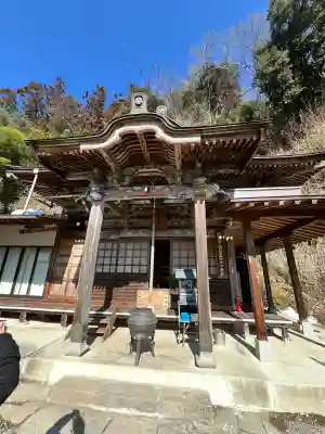 大福寺(室田の瀧不動尊)の{uncategorized: "未分類", other: "その他", undefined: "問題あり", building: "その他建物", grave: "お墓", sacred_gate: "鳥居", guardian: "狛犬", statue: "像", buddha: "仏像", history: "歴史", nature: "自然", garden: "庭園", animal: "動物", pagoda: "塔", temizu: "手水舎", mountain_gate: "山門・神門", sanctuary: "本殿・本堂", subordinate: "末社・摂社", art: "芸術", scenery: "景色", jizo: "地蔵", ema: "絵馬", goshuin: "御朱印", omikuji: "おみくじ", items: "授与品その他", amulet: "お守り", goshuincho: "御朱印帳", eats: "食事", festival: "お祭り", votive_dance: "神楽", shichigosan: "七五三参", wedding: "結婚式", experience: "体験その他", initially: "初詣", around: "周辺", anti_infection: "感染症対策"}
