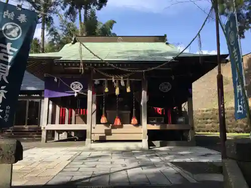 白川吉見神社の本殿