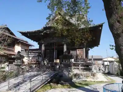 秩父札所十三番 慈眼寺の本殿・本堂