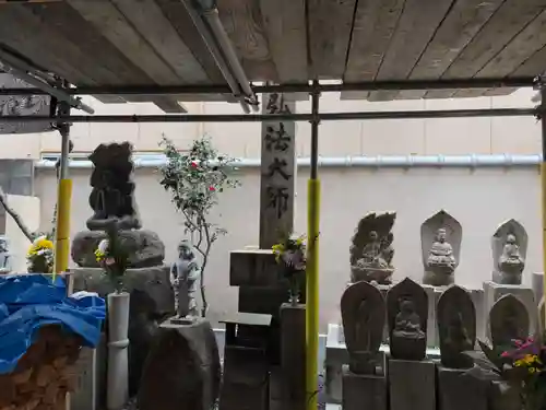 持明院(大阪府)