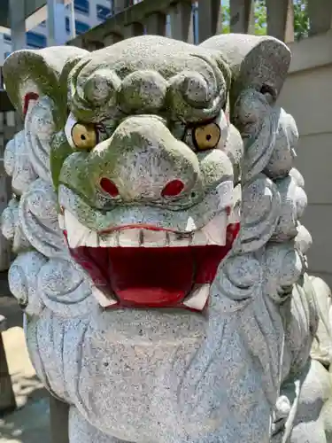 難波神社の狛犬