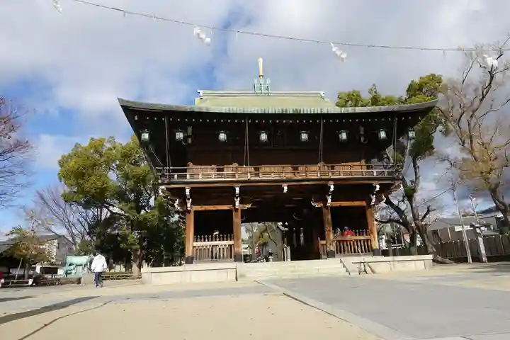 石切劔箭神社の山門・神門