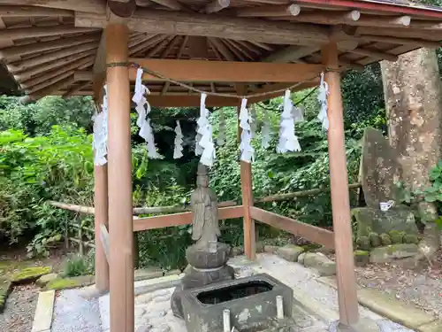 蛇苦止明神（蛇苦止堂）(神奈川県)