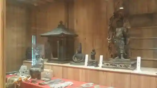 村山浅間神社の仏像