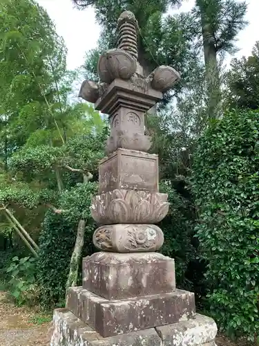 瀧泉寺の塔