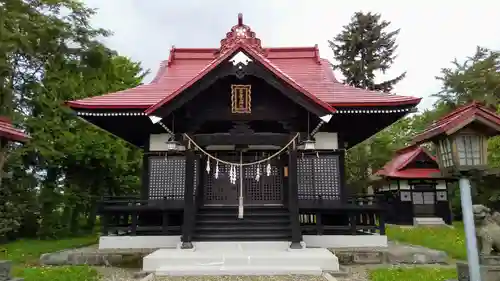 多度志神社の本殿