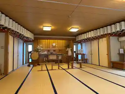 大八嶋福徳神社・玉翁院八嶋寺の{uncategorized: "未分類", other: "その他", undefined: "問題あり", building: "その他建物", grave: "お墓", sacred_gate: "鳥居", guardian: "狛犬", statue: "像", buddha: "仏像", history: "歴史", nature: "自然", garden: "庭園", animal: "動物", pagoda: "塔", temizu: "手水舎", mountain_gate: "山門・神門", sanctuary: "本殿・本堂", subordinate: "末社・摂社", art: "芸術", scenery: "景色", jizo: "地蔵", ema: "絵馬", goshuin: "御朱印", omikuji: "おみくじ", items: "授与品その他", amulet: "お守り", goshuincho: "御朱印帳", eats: "食事", festival: "お祭り", votive_dance: "神楽", shichigosan: "七五三参", wedding: "結婚式", experience: "体験その他", initially: "初詣", around: "周辺", anti_infection: "感染症対策"}