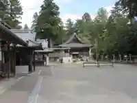 田村神社の本殿・本堂