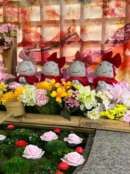 陽林寺の{uncategorized: "未分類", other: "その他", undefined: "問題あり", building: "その他建物", grave: "お墓", sacred_gate: "鳥居", guardian: "狛犬", statue: "像", buddha: "仏像", history: "歴史", nature: "自然", garden: "庭園", animal: "動物", pagoda: "塔", temizu: "手水舎", mountain_gate: "山門・神門", sanctuary: "本殿・本堂", subordinate: "末社・摂社", art: "芸術", scenery: "景色", jizo: "地蔵", ema: "絵馬", goshuin: "御朱印", omikuji: "おみくじ", items: "授与品その他", amulet: "お守り", goshuincho: "御朱印帳", eats: "食事", festival: "お祭り", votive_dance: "神楽", shichigosan: "七五三参", wedding: "結婚式", experience: "体験その他", initially: "初詣", around: "周辺", anti_infection: "感染症対策"}