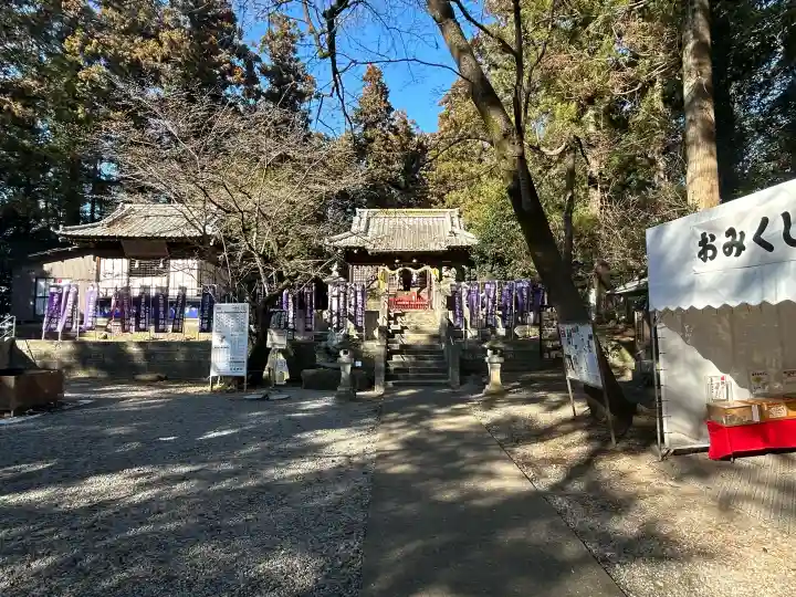 下野 星宮神社の{uncategorized: "未分類", other: "その他", undefined: "問題あり", building: "その他建物", grave: "お墓", sacred_gate: "鳥居", guardian: "狛犬", statue: "像", buddha: "仏像", history: "歴史", nature: "自然", garden: "庭園", animal: "動物", pagoda: "塔", temizu: "手水舎", mountain_gate: "山門・神門", sanctuary: "本殿・本堂", subordinate: "末社・摂社", art: "芸術", scenery: "景色", jizo: "地蔵", ema: "絵馬", goshuin: "御朱印", omikuji: "おみくじ", items: "授与品その他", amulet: "お守り", goshuincho: "御朱印帳", eats: "食事", festival: "お祭り", votive_dance: "神楽", shichigosan: "七五三参", wedding: "結婚式", experience: "体験その他", initially: "初詣", around: "周辺", anti_infection: "感染症対策"}