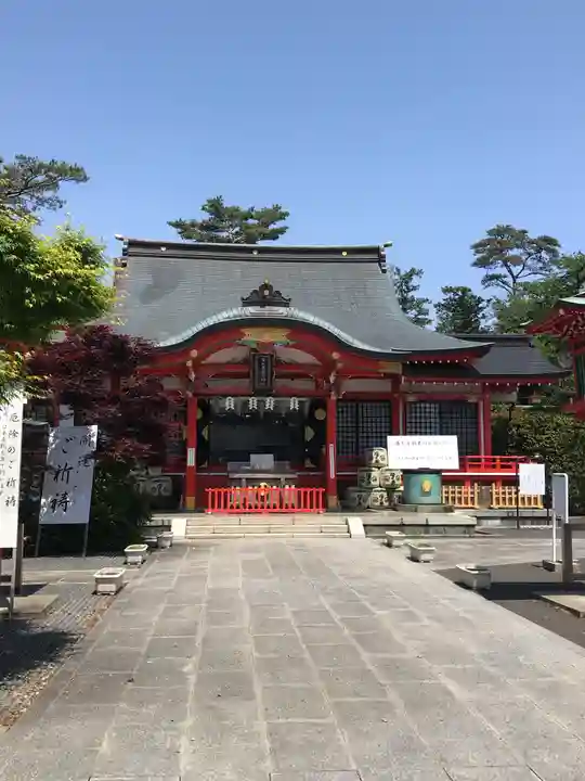 東伏見稲荷神社の本殿・本堂