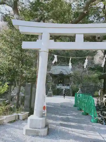 御霊神社の鳥居