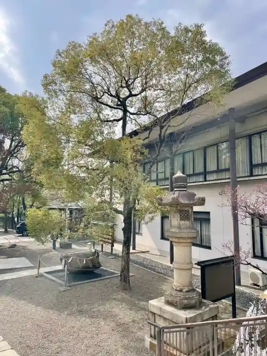 亀戸 香取神社の{uncategorized: "未分類", other: "その他", undefined: "問題あり", building: "その他建物", grave: "お墓", sacred_gate: "鳥居", guardian: "狛犬", statue: "像", buddha: "仏像", history: "歴史", nature: "自然", garden: "庭園", animal: "動物", pagoda: "塔", temizu: "手水舎", mountain_gate: "山門・神門", sanctuary: "本殿・本堂", subordinate: "末社・摂社", art: "芸術", scenery: "景色", jizo: "地蔵", ema: "絵馬", goshuin: "御朱印", omikuji: "おみくじ", items: "授与品その他", amulet: "お守り", goshuincho: "御朱印帳", eats: "食事", festival: "お祭り", votive_dance: "神楽", shichigosan: "七五三参", wedding: "結婚式", experience: "体験その他", initially: "初詣", around: "周辺", anti_infection: "感染症対策"}