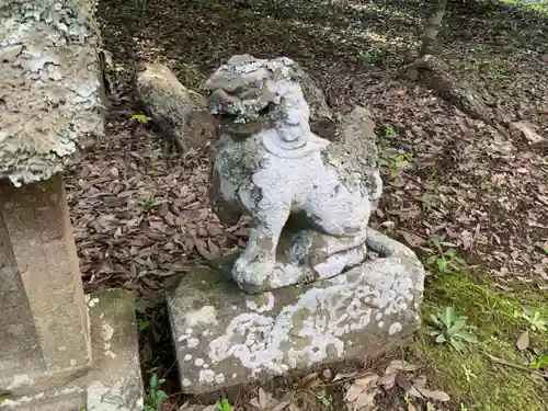 五靈神社の狛犬