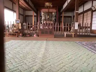 源照寺の本殿・本堂