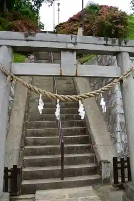 武州柿生琴平神社の鳥居