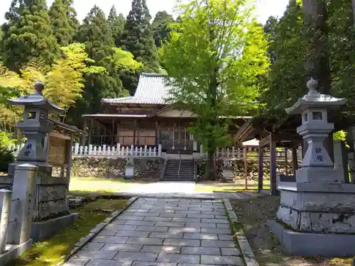 鵜甘神社の建物その他