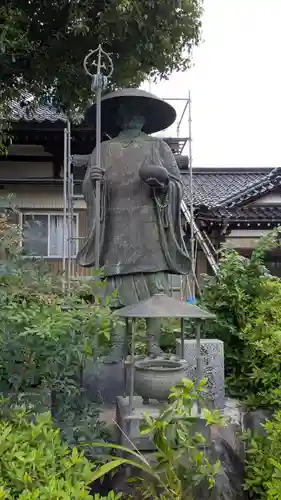 海禅寺の像