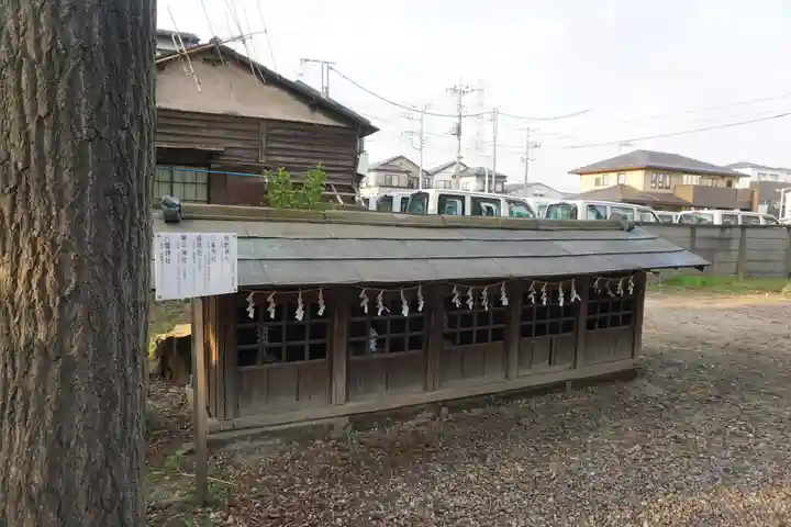 上青木氷川神社の末社・摂社