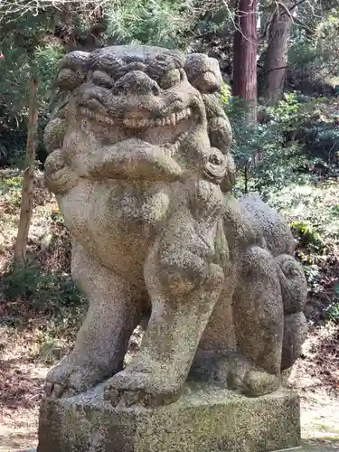 十五社神社の狛犬