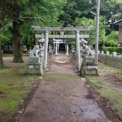 素鵞熊野神社の鳥居