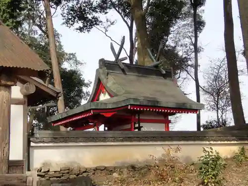 平群坐紀氏神社の本殿