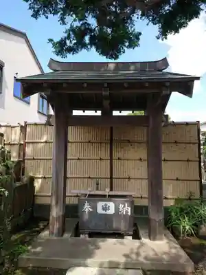 荘厳寺の手水舎