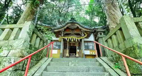 須佐神社の本殿