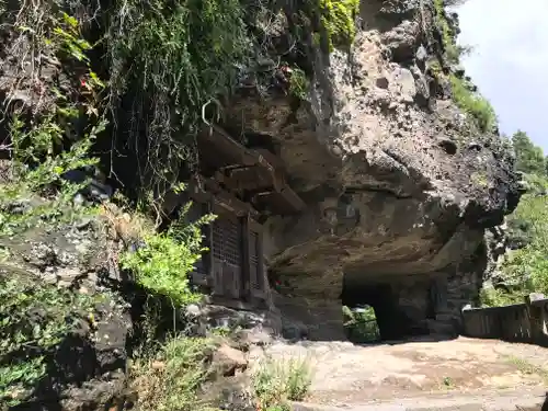 釋尊寺の末社・摂社