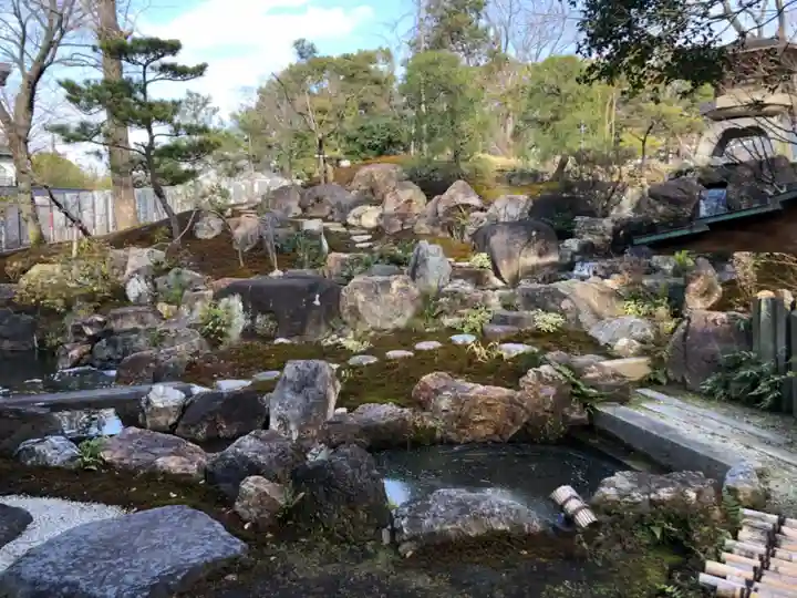 石切劔箭神社の庭園