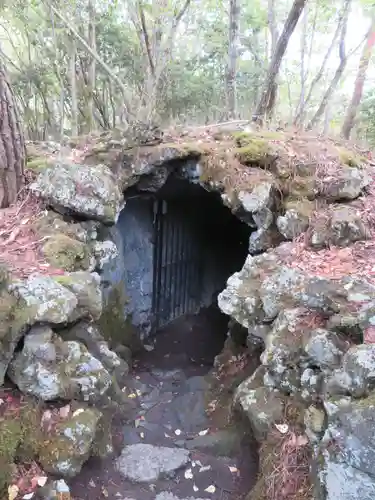 無戸室浅間神社(船津胎内神社)の建物その他