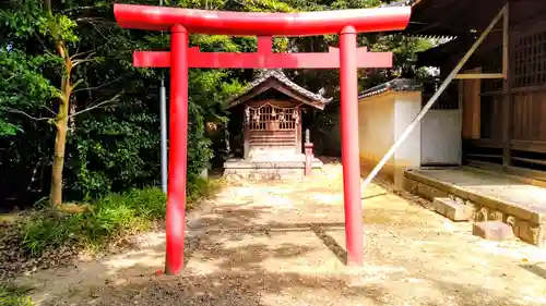 八幡社（新田八幡社）の末社・摂社
