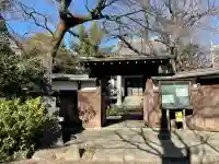 蓮光院の{uncategorized: "未分類", other: "その他", undefined: "問題あり", building: "その他建物", grave: "お墓", sacred_gate: "鳥居", guardian: "狛犬", statue: "像", buddha: "仏像", history: "歴史", nature: "自然", garden: "庭園", animal: "動物", pagoda: "塔", temizu: "手水舎", mountain_gate: "山門・神門", sanctuary: "本殿・本堂", subordinate: "末社・摂社", art: "芸術", scenery: "景色", jizo: "地蔵", ema: "絵馬", goshuin: "御朱印", omikuji: "おみくじ", items: "授与品その他", amulet: "お守り", goshuincho: "御朱印帳", eats: "食事", festival: "お祭り", votive_dance: "神楽", shichigosan: "七五三参", wedding: "結婚式", experience: "体験その他", initially: "初詣", around: "周辺", anti_infection: "感染症対策"}
