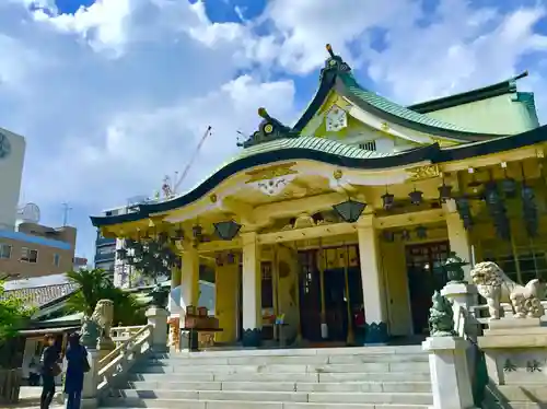 難波八阪神社の本殿