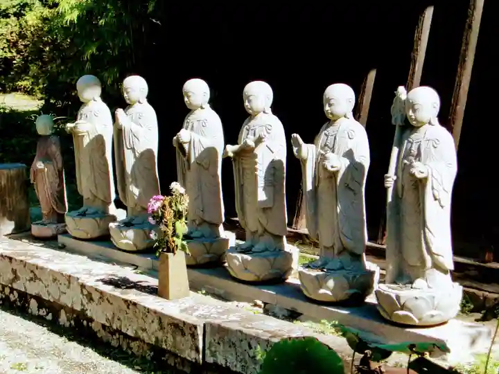 泰寧寺の地蔵