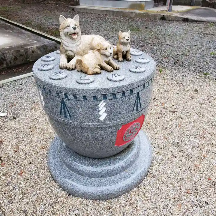 穴水大宮の狛犬